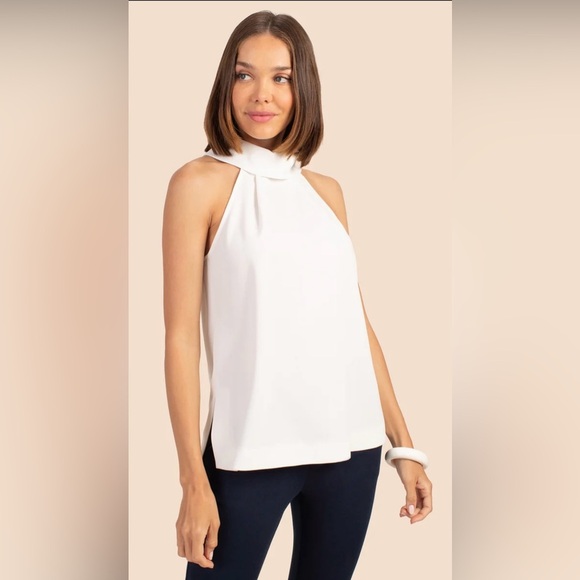 Trina Turk Tops - NWOT Trina Turk Ikepondo Sleevless White Top Size Medium